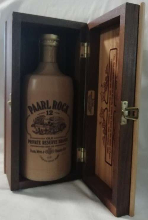 Crazy R1 Start Auction!   Paarl Rock 12 Year Private Reserve Brandy in Wooden Case