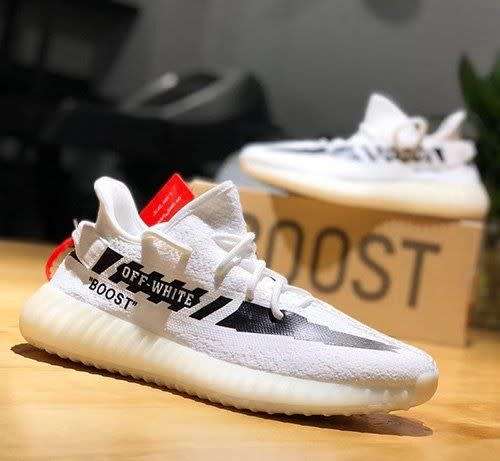 Adidas Yeezy Boots V2 Sneakers