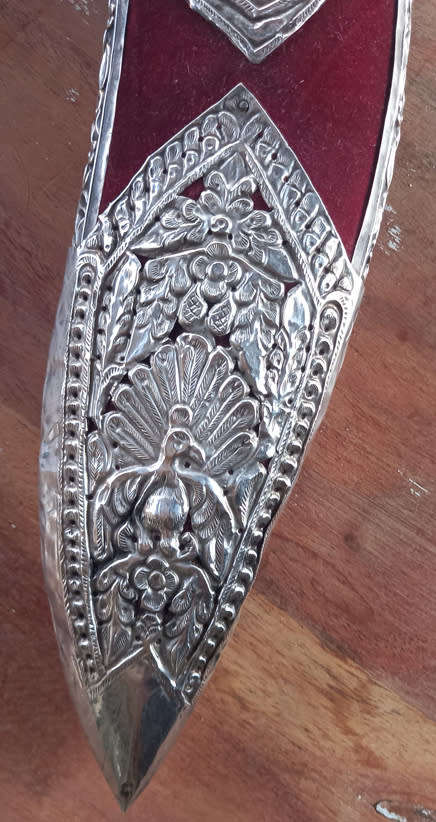 Officers Kukri with Silver Filigree sheath