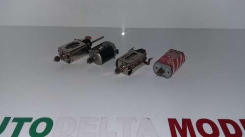 4 SLOT CAR MOTORS - PARTS
