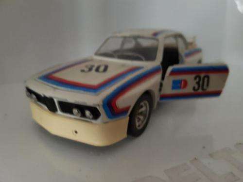 BMW 3.0 CSL - BBURAGO