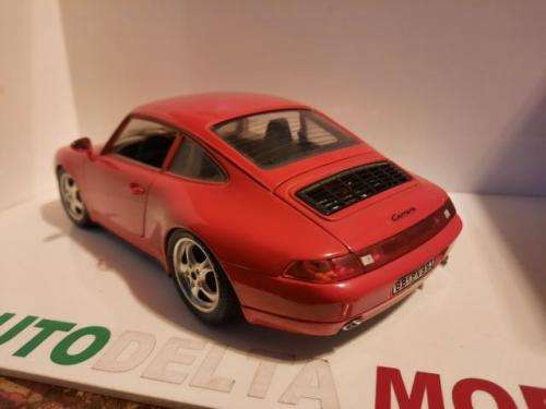 PORSCHE 911 CARRERA