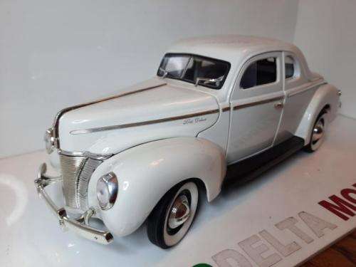 1940 FORD DELUXE COUPE