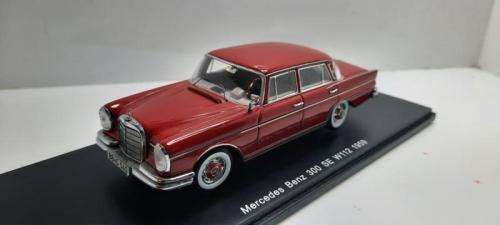 MERCEDES BENZ 300 SE W112 1959