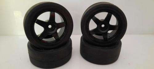 1:10 SCALE RIMS AND TYRES  BLACK 5 SPOKE