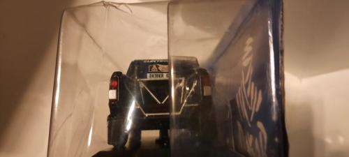 TOYOTA HILUX V8 2017 - DAKAR COLLECTION