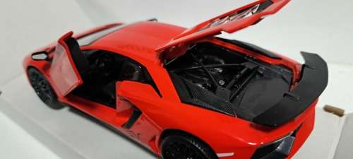 LAMBORGHINI AVENTADOR SV COUPE