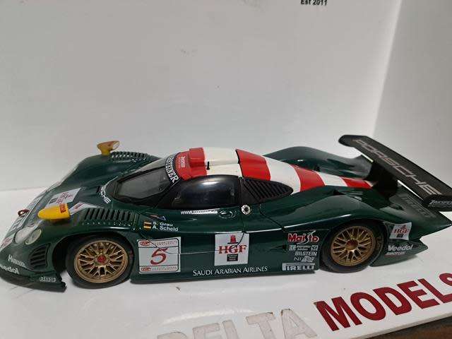 1:18 PORSCHE 911 GT1