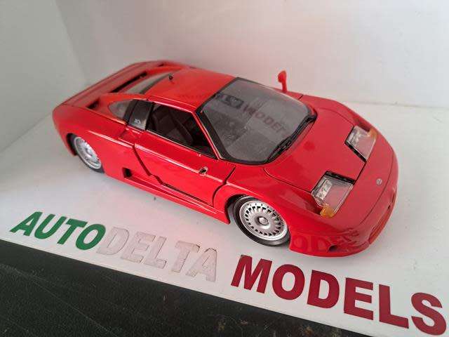 1:18 BUGATTI EB 110