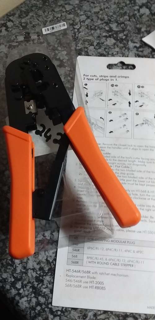 Modular crimping tool