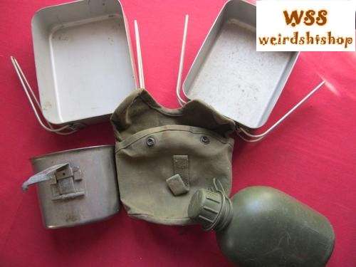 Army water bottle, fire bucket, pouch and dixie set - 1980s SANDF