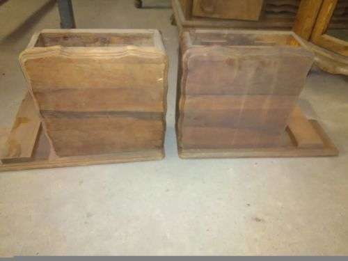 HEADBOARD BEDSIDE PEDISTALS