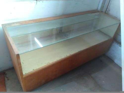 VINTAGE SHOP DISPLAY CABINET