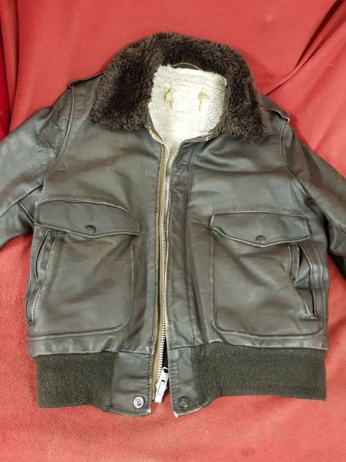 VINTAGE LEATHER PILOT JACKET - USED