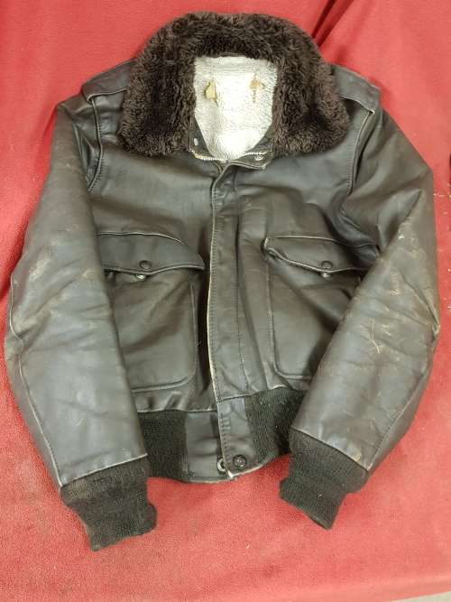 VINTAGE LEATHER PILOT JACKET - USED
