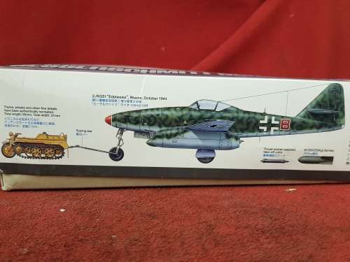 TAMIYA 1/48 MESSERSCHMITT ME 262 MODEL KIT