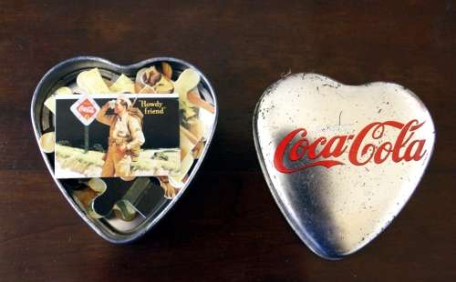 RARE COCA COLA JIGSAW PUZZLE IN HEART SHAPED METAL BOX