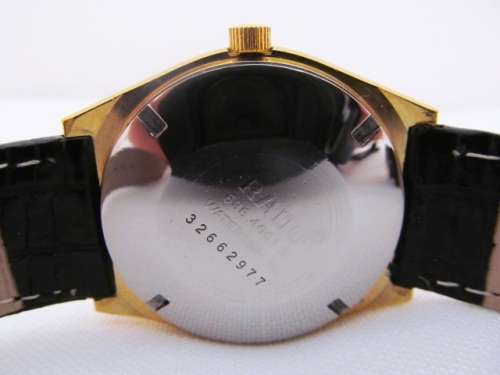 Vintage Rado Voyager Gold Plated Midsize Automatic Watch