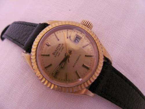 RARE BULOVA FLUTED SUPER SEVILLE GOLD LADIES WATCH