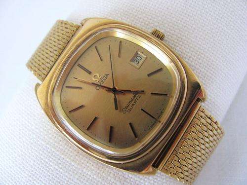GENTS 1970s 1980s AUTHENTIC OMEGA SEAMASTER QUARTZ WATCH NEW BRACELET SUPERB