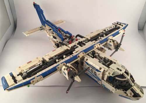 LEGO Technic 42025 Cargo Plane