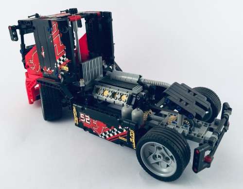 LEGO Technic 8041 Race Truck