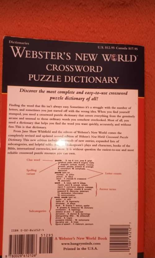 CROSSWORD PUZZLE DICTIONARY (Webster`s New World) 2nd Edition