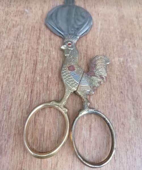 VINTAGE Solingen Germany Egg Cutter