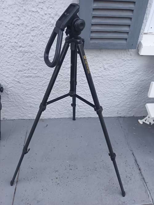 EVOLUTION FIRST VIDEO TRIPOD 9569