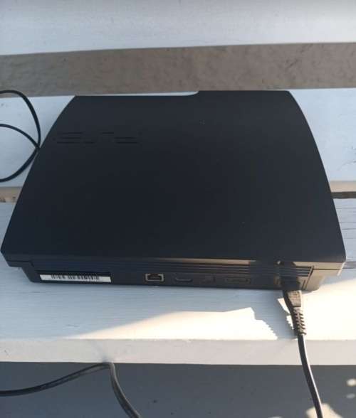 SONY PS3 Slim Console (Displaying NO SIGNAL to TV)