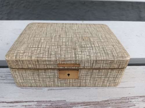 VINTAGE Farrington Texol Jewelry Box made in U.S.A.