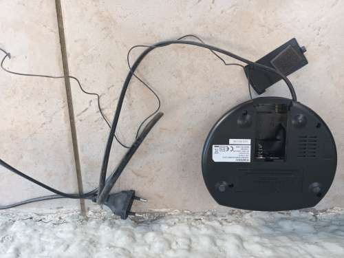 Safeway Alarm Clock FM/AM Radio SCR-101 BTS