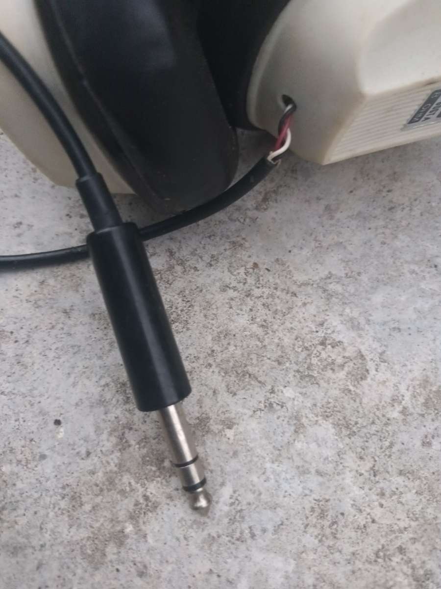 VINTAGE SH-60GT A 8 OHM Headphones