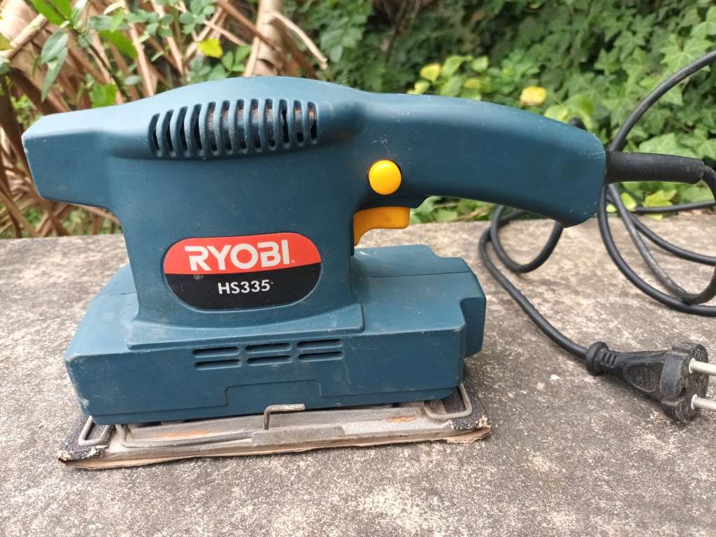 RYOBI HS335 Orbital Sander