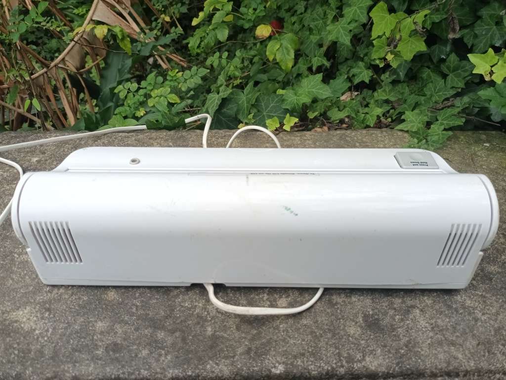 FOODSAVER COMPACT II - VAC 55O VACUUM SEALER