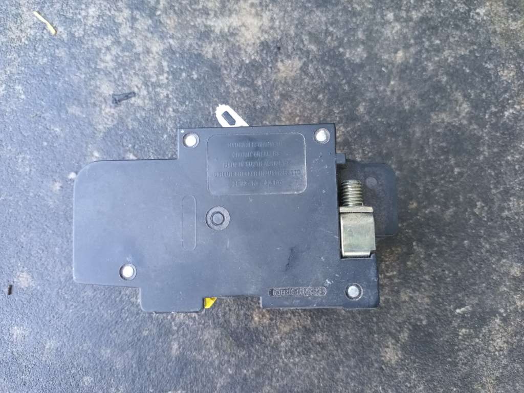 CBI Circuit Breaker 3 Pole Curve 2 60A 6kA 415V