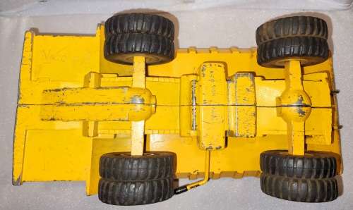 Vintage Ertl International Harvester Pay Hauler