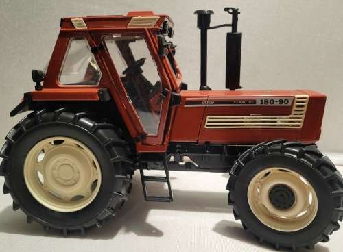 ROS FIAT 180-90 Turbo DT First Edition 1:18 Stand Model ROS REF:8003088103085