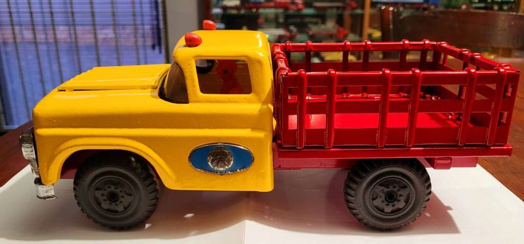 (Tin Toy ) Rare Ford Pickup Truck By Marusan Bulldog