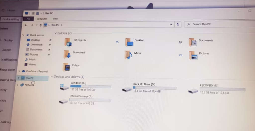 HP Pavilion 15 i5-1155G7 16GB RAM 500GB PCIE NVME SSD 15.6`