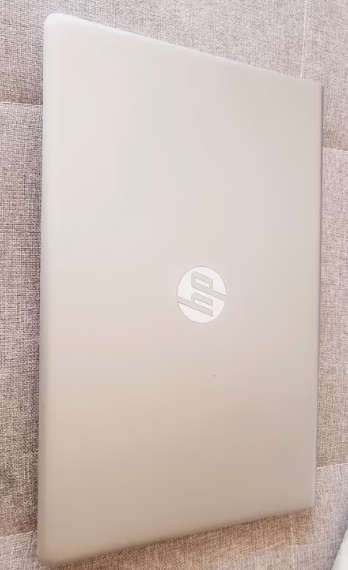 HP Pavilion 15 i5-1155G7 16GB RAM 500GB PCIE NVME SSD 15.6`