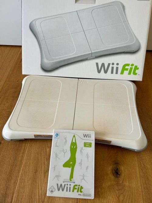 Wii Fit game and balance Board