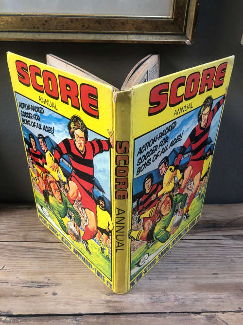 SCORE ANNUAL 1975