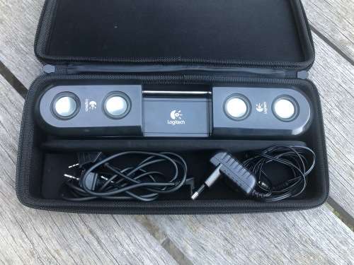 LOGITECH PLAYGEAR AMP and SPEAKERS