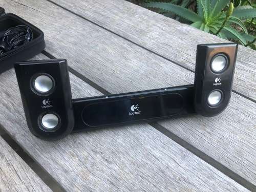 LOGITECH PLAYGEAR AMP and SPEAKERS