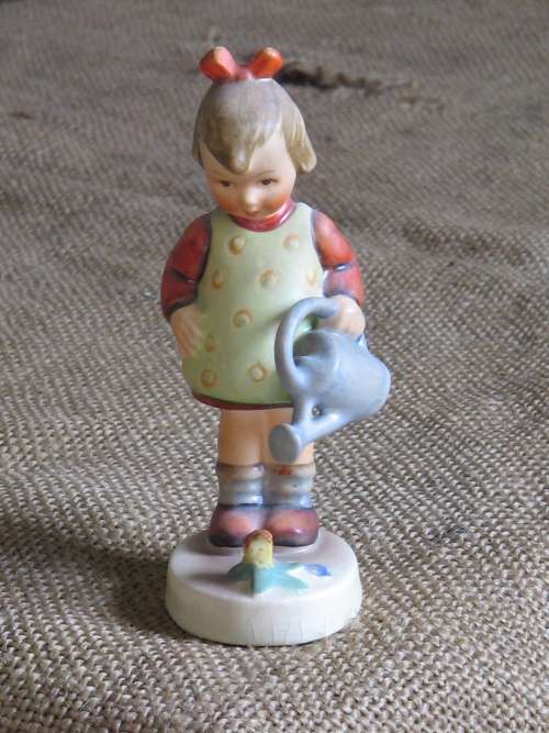 Little Gardener Hummel figurine