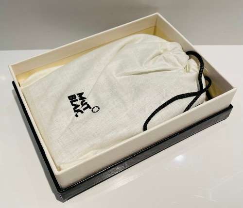 MONTBLANC BUSINESS CARD HOLDER