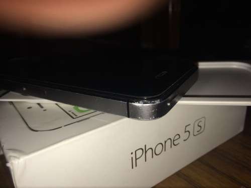 Apple Iphone 5s in all working condition - Space Grey 64G Storage UNLOCKED