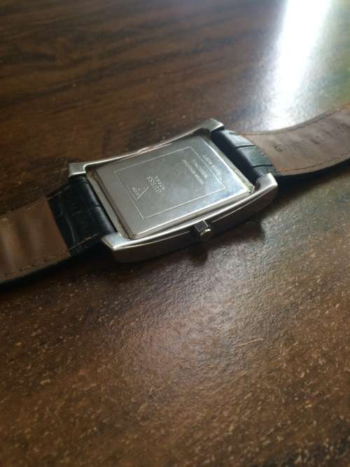 Guess Watch with genuine leather strap QUALITY - WORKING ORDER BARGAIN