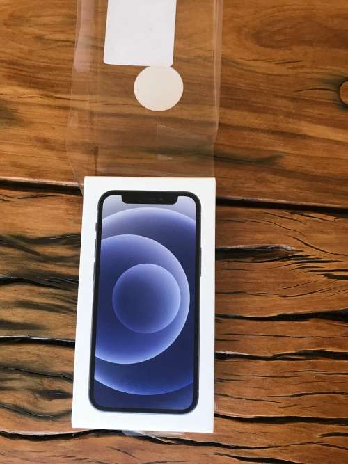 Apple Iphone 12 Mini Black Unlocked 64gb - Very good condition, used indoors only - Bargain